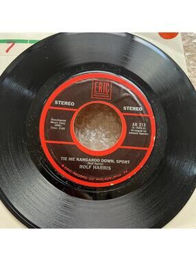 Rolf Harris - Two Little Boys/Tie me Kangaroo Down, Sport 45rpm VG+ R24